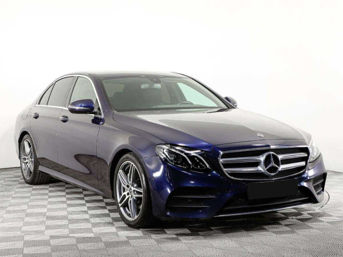 Mercedes-Benz E-Класс с пробегом — 2018 год. Фото: #2
