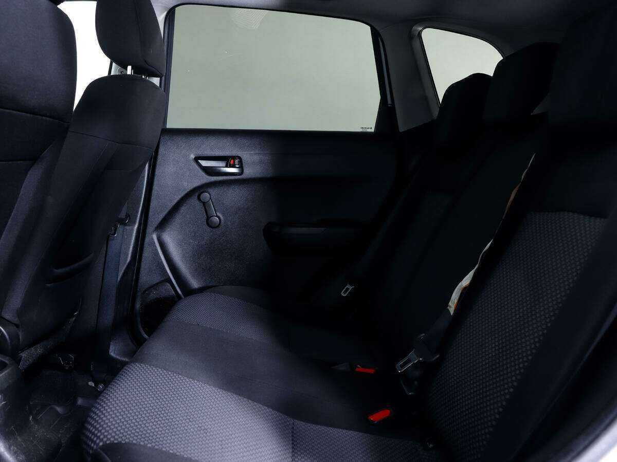 Suzuki Vitara с пробегом — 2018 год. Фото: #9