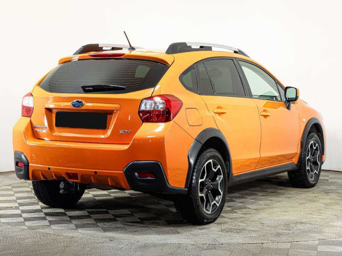 Subaru XV с пробегом — 2012 год. Фото: #4