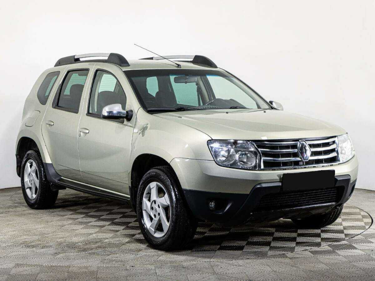 Renault Duster с пробегом — 2013 год. Фото: #2