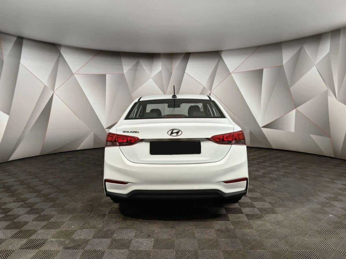 Hyundai Solaris с пробегом — 2019 год. Фото: #6