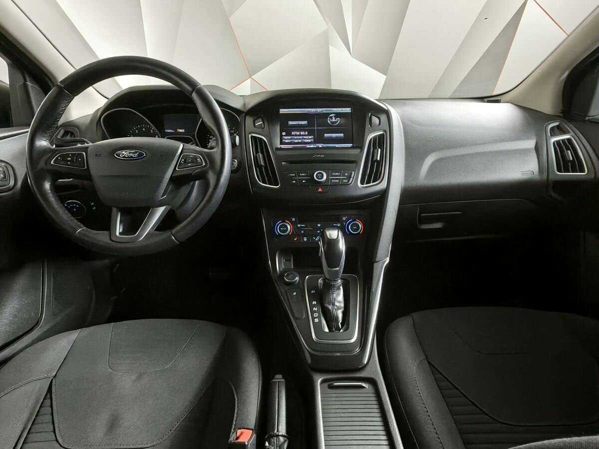 Ford Focus с пробегом — 2016 год. Фото: #9