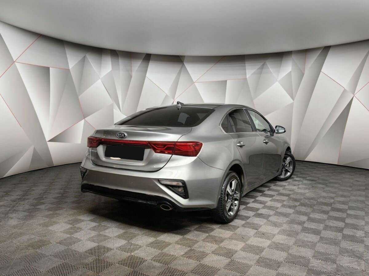 Kia Cerato с пробегом — 2018 год. Фото: #1