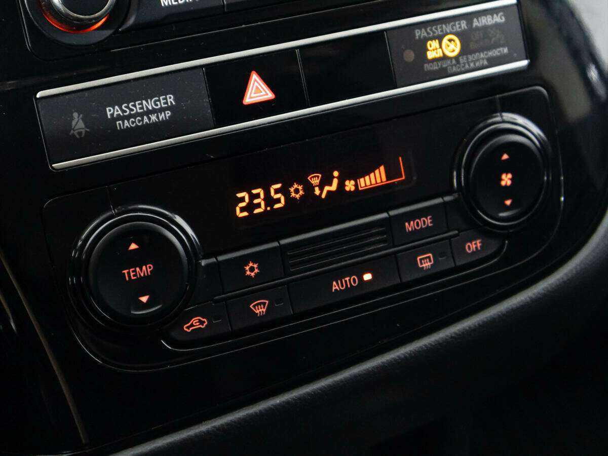 Mitsubishi Outlander с пробегом — 2019 год. Фото: #14