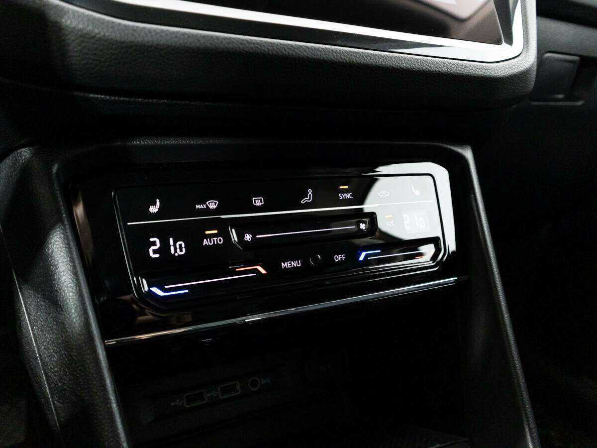 Volkswagen Tiguan с пробегом — 2018 год. Фото: #16