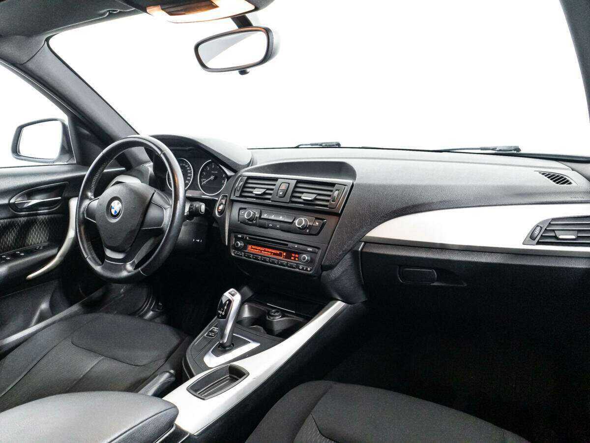 BMW 1 серии с пробегом — 2012 год. Фото: #7