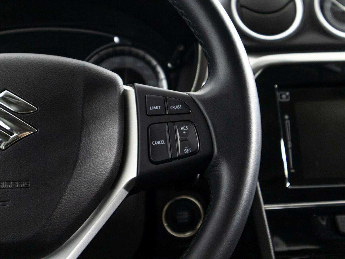 Suzuki Vitara с пробегом — 2021 год. Фото: #17