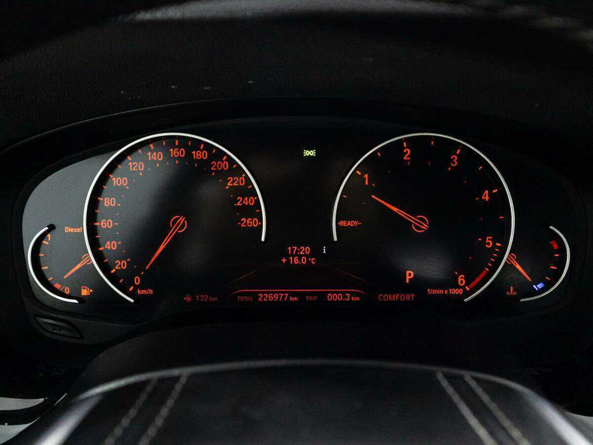 BMW 5 серии с пробегом — 2017 год. Фото: #11