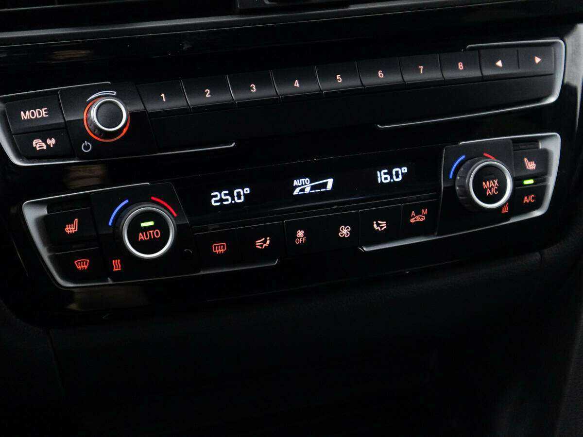 BMW 3 серии с пробегом — 2017 год. Фото: #17