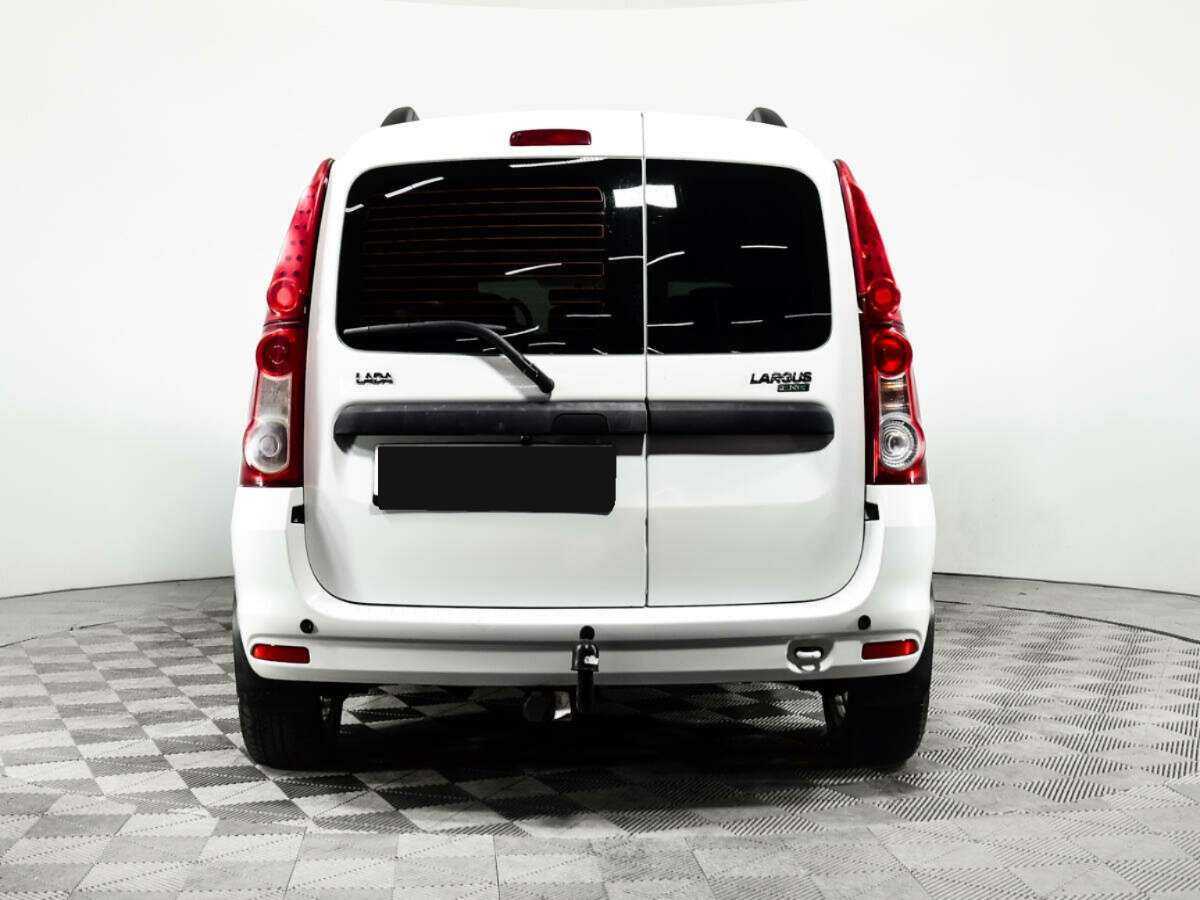 Lada (ВАЗ) Largus с пробегом — 2019 год. Фото: #5