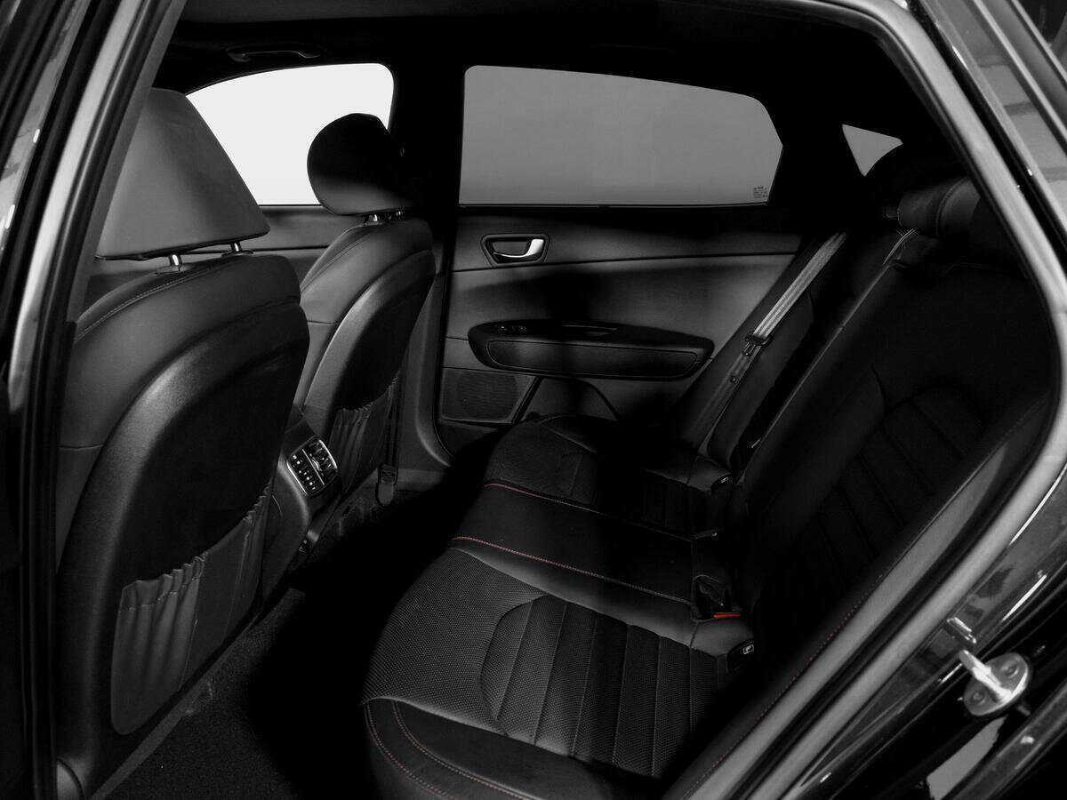 Kia Optima с пробегом — 2019 год. Фото: #9