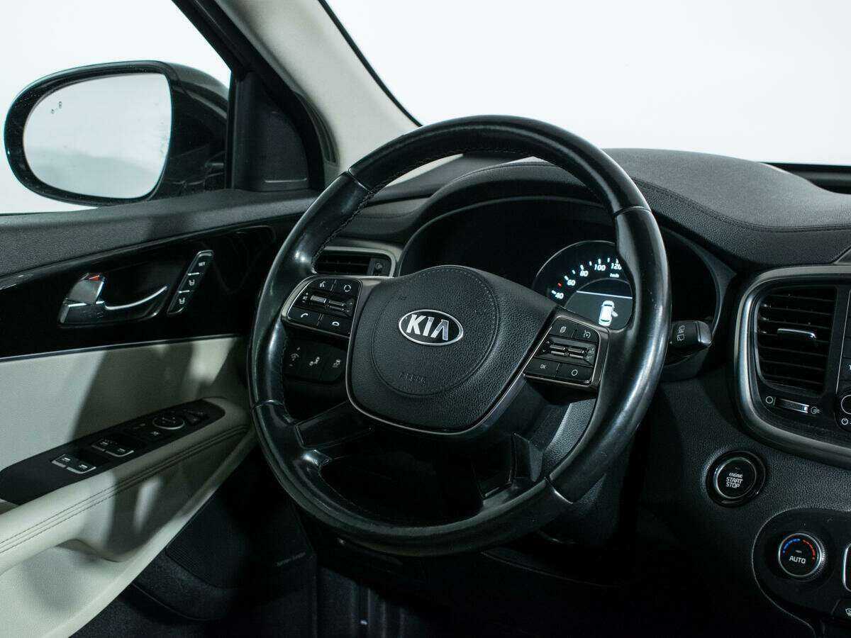 Kia Sorento с пробегом — 2018 год. Фото: #13