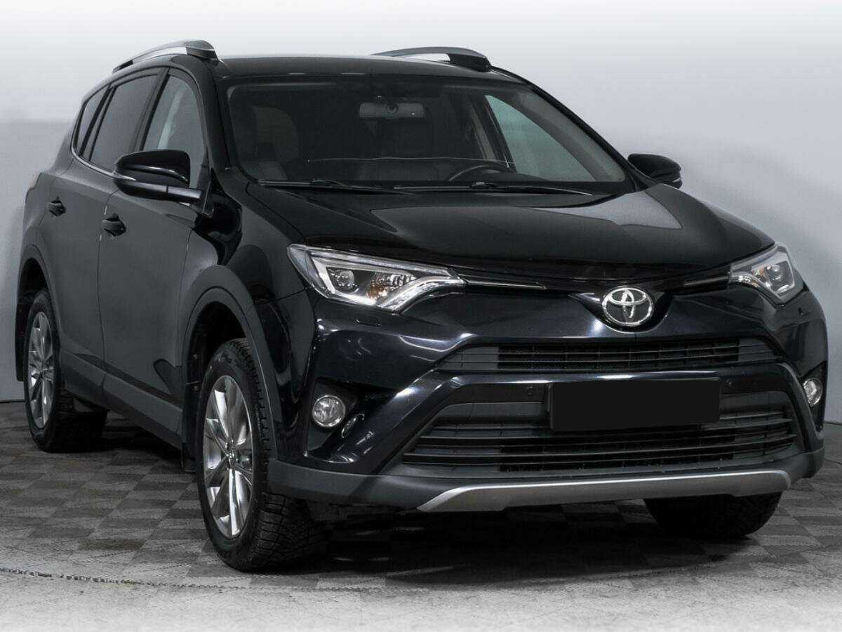 Toyota RAV4 с пробегом — 2016 год. Фото: #2