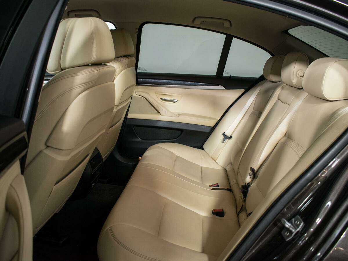 BMW 5 серии с пробегом — 2016 год. Фото: #9