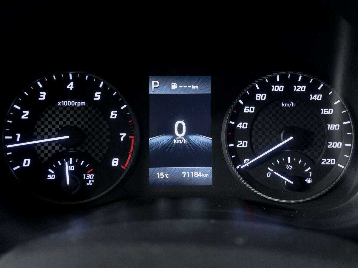 Hyundai Solaris с пробегом — 2021 год. Фото: #10