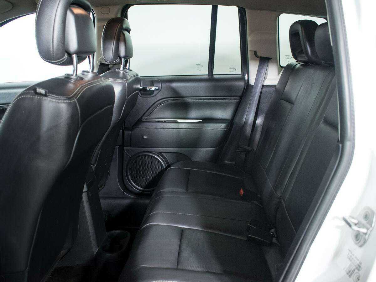 Jeep Compass с пробегом — 2013 год. Фото: #9