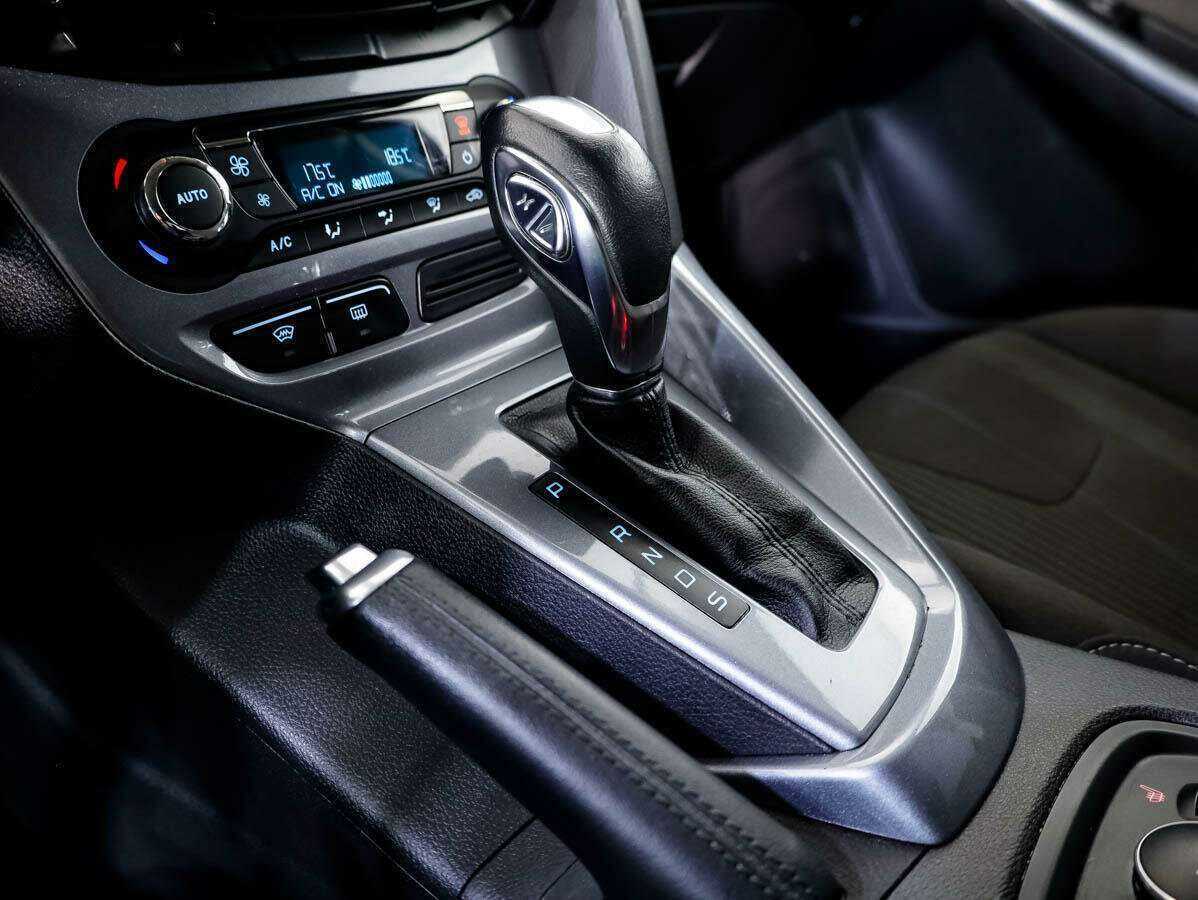 Ford Focus с пробегом — 2013 год. Фото: #15