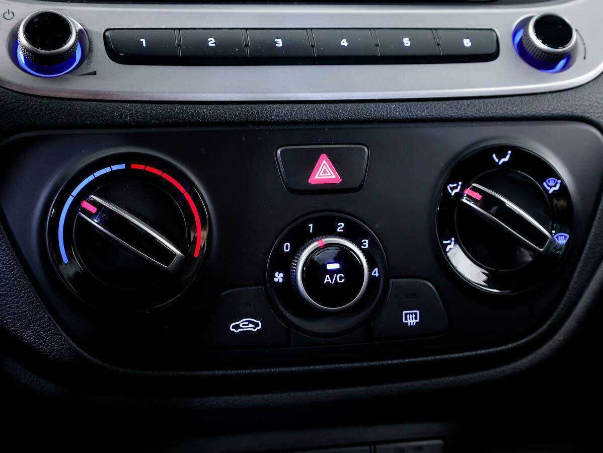 Hyundai Solaris с пробегом — 2018 год. Фото: #14