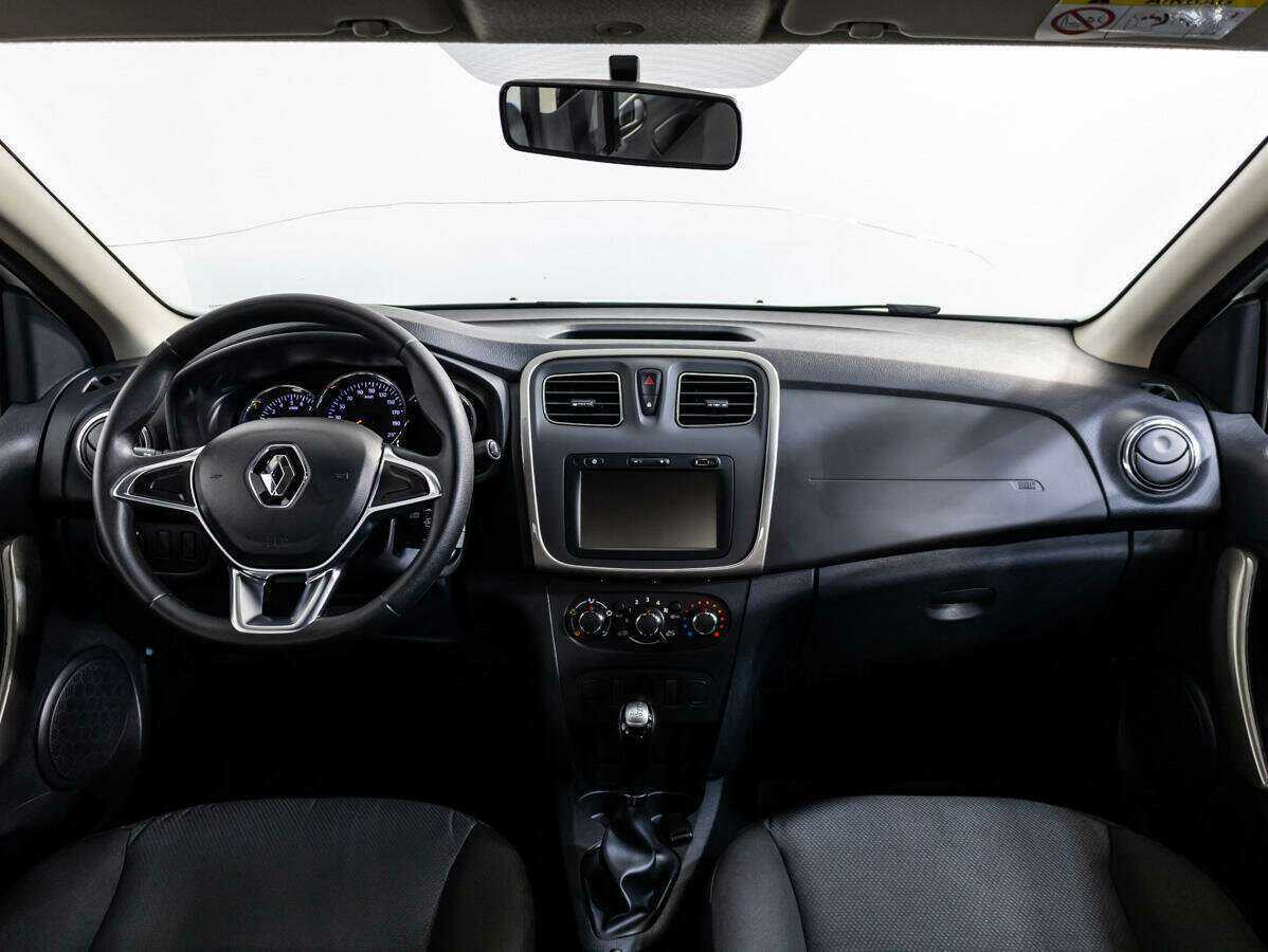 Renault Logan с пробегом — 2019 год. Фото: #8