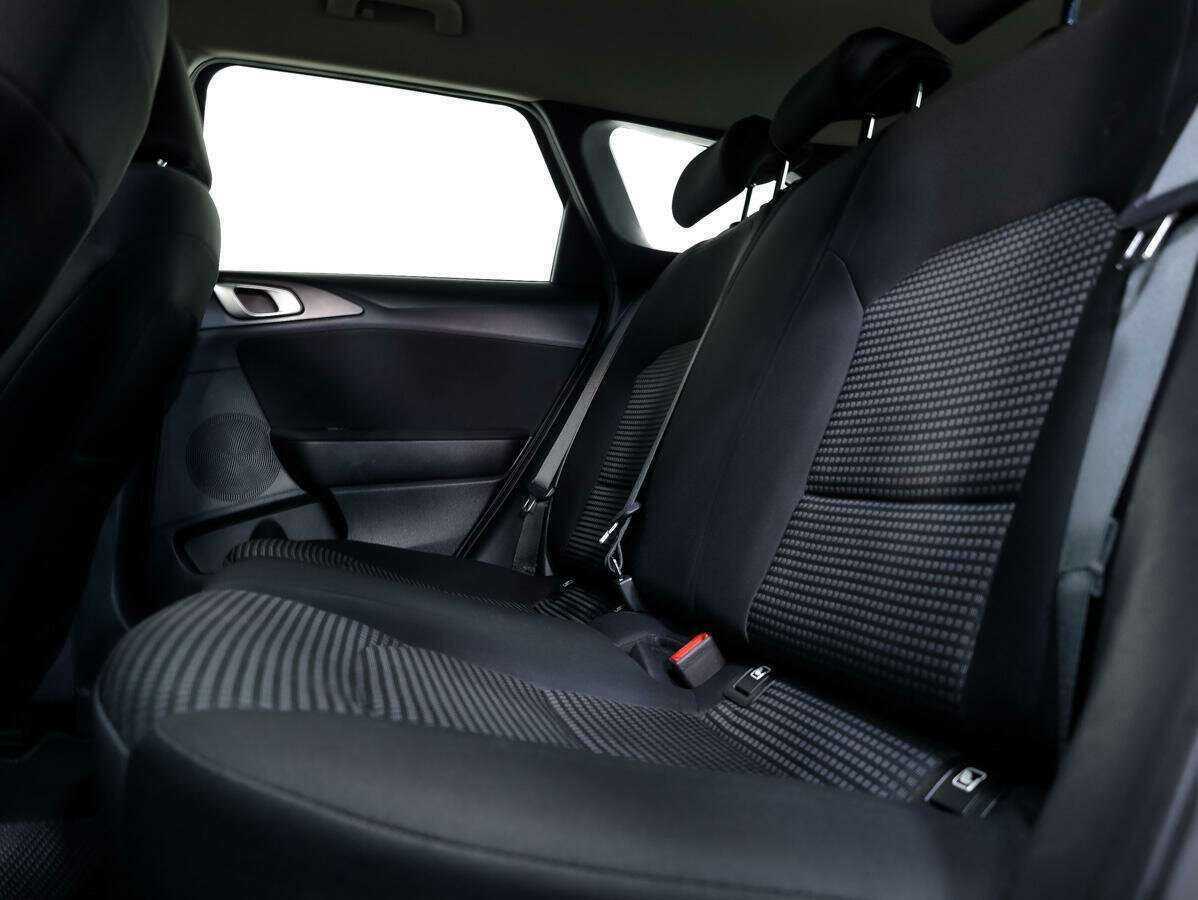 Kia Ceed с пробегом — 2019 год. Фото: #12