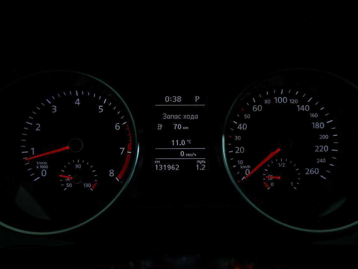 Volkswagen Jetta с пробегом — 2017 год. Фото: #18