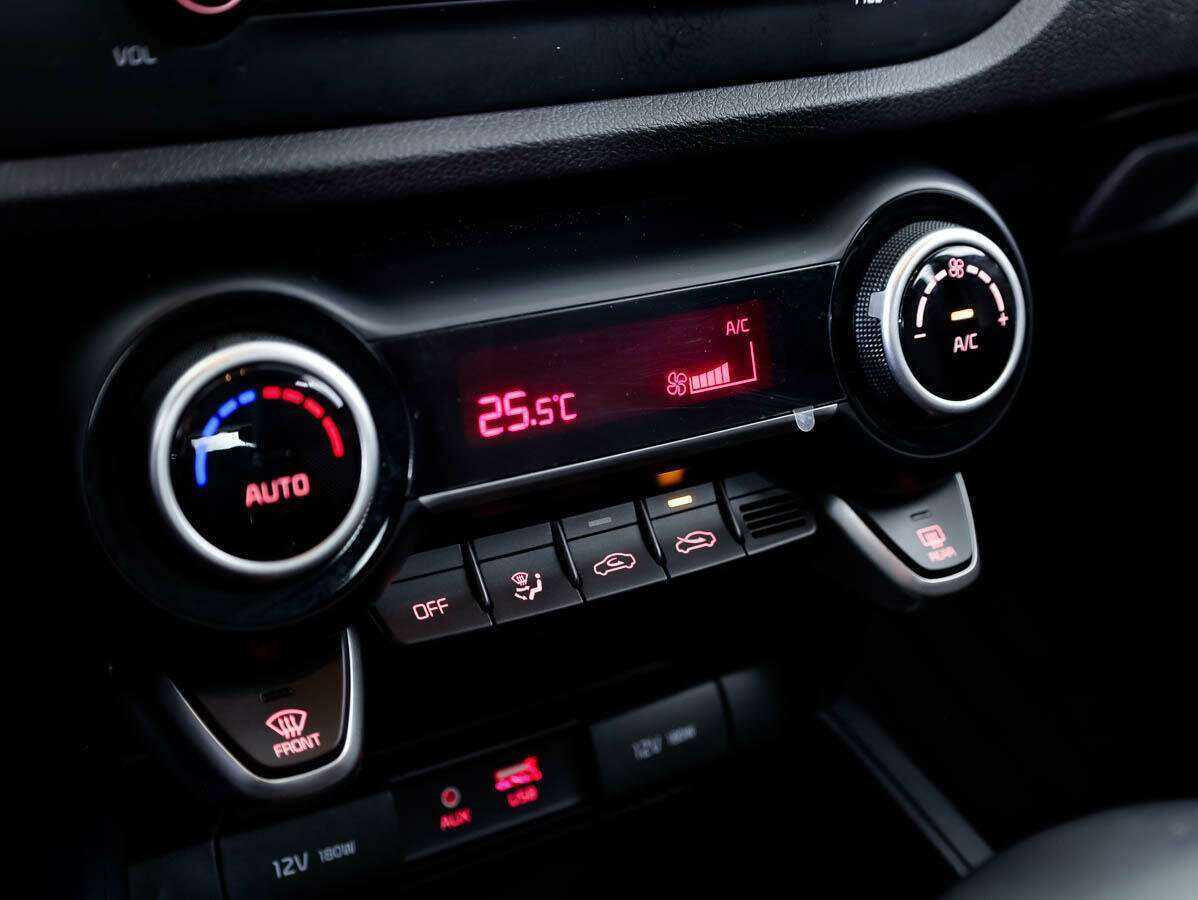 Kia Rio с пробегом — 2019 год. Фото: #14