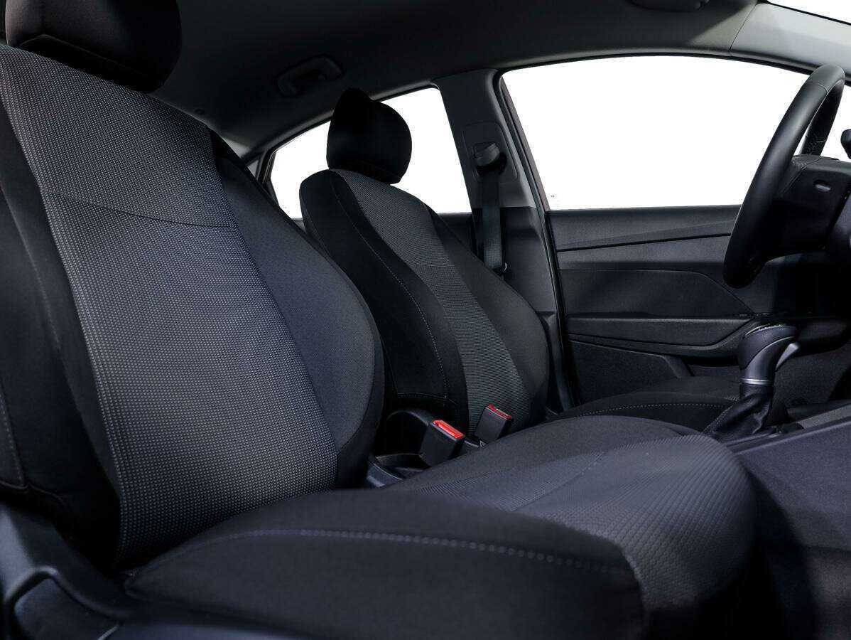 Hyundai Solaris с пробегом — 2021 год. Фото: #11