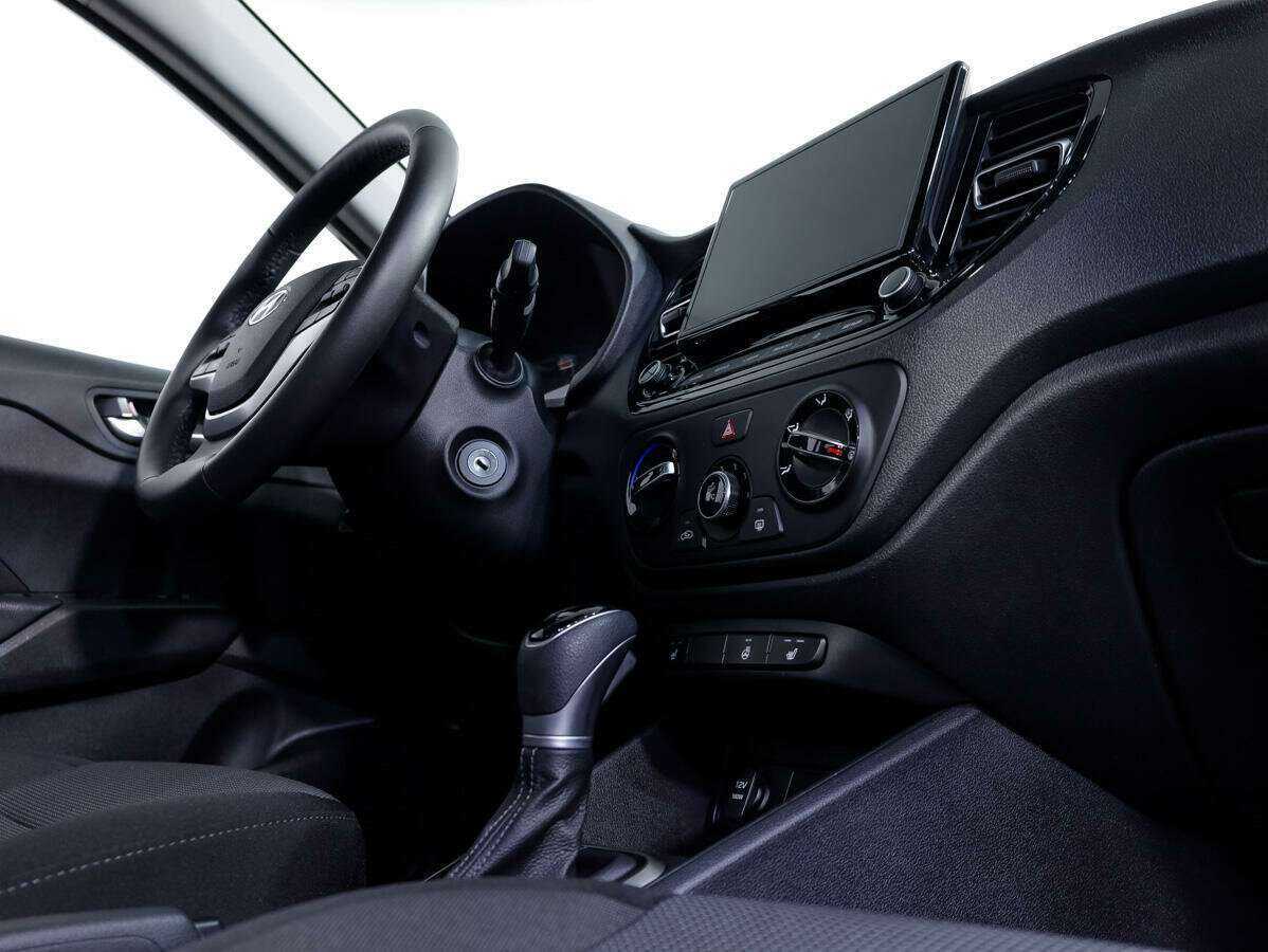 Hyundai Solaris с пробегом — 2021 год. Фото: #16