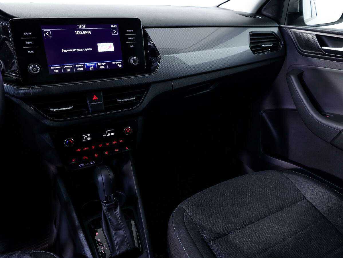 Volkswagen Polo с пробегом — 2020 год. Фото: #12