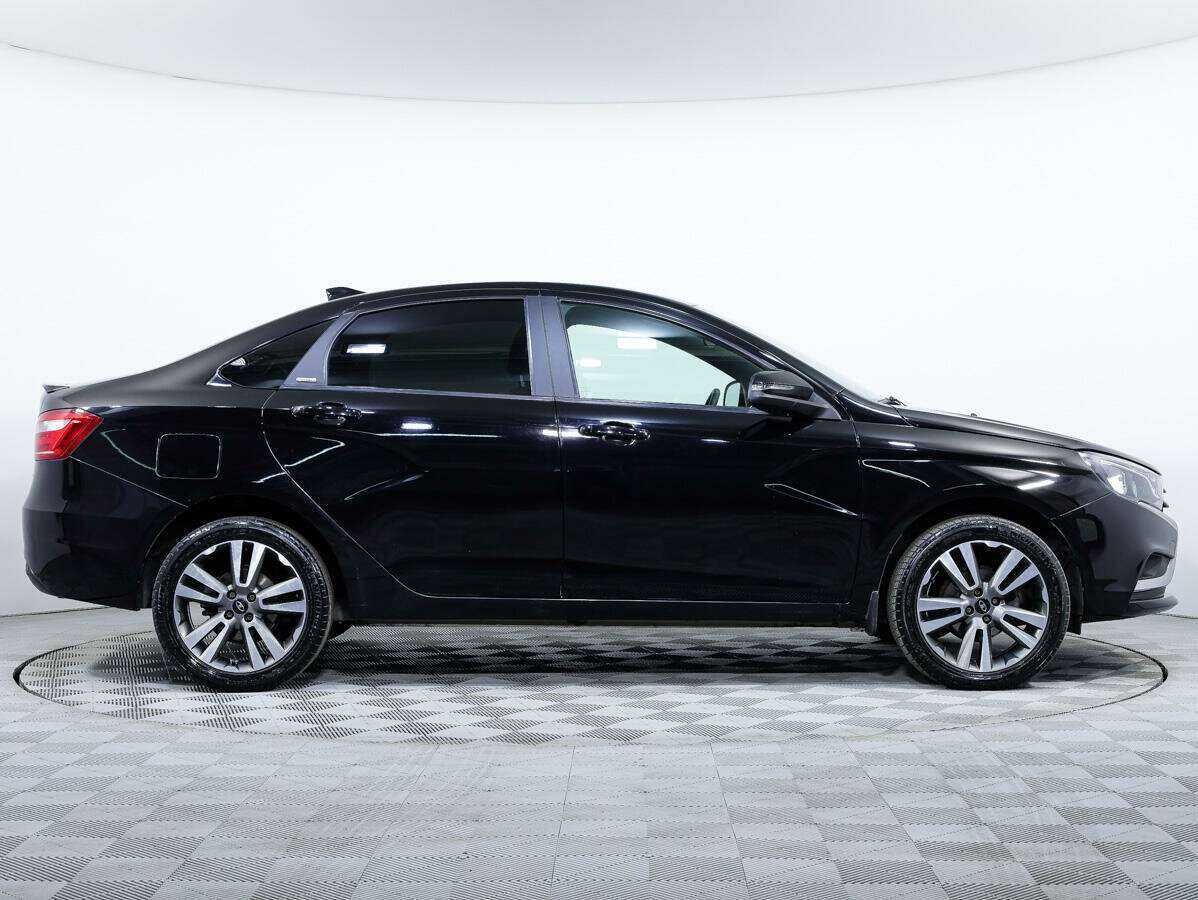 Lada (ВАЗ) Vesta с пробегом — 2019 год. Фото: #2