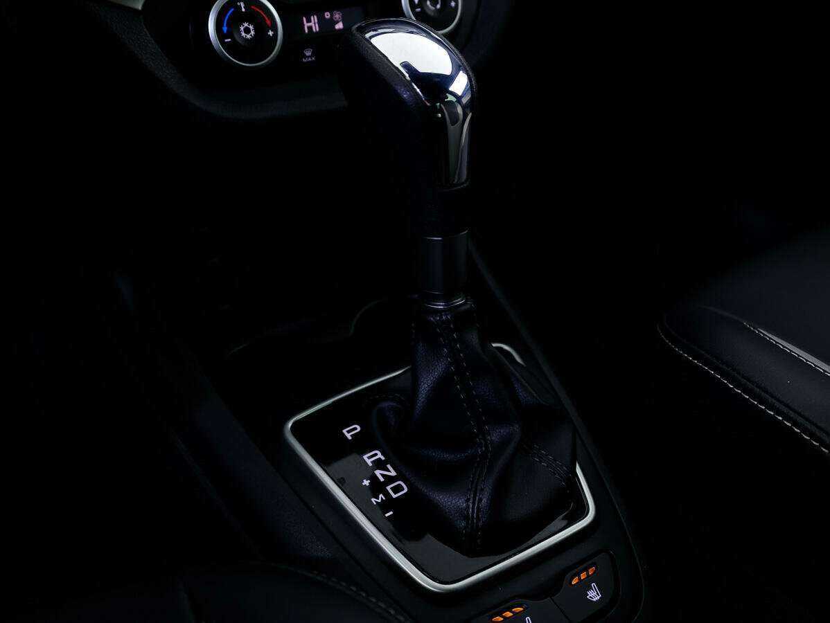 Lada (ВАЗ) Vesta с пробегом — 2019 год. Фото: #14