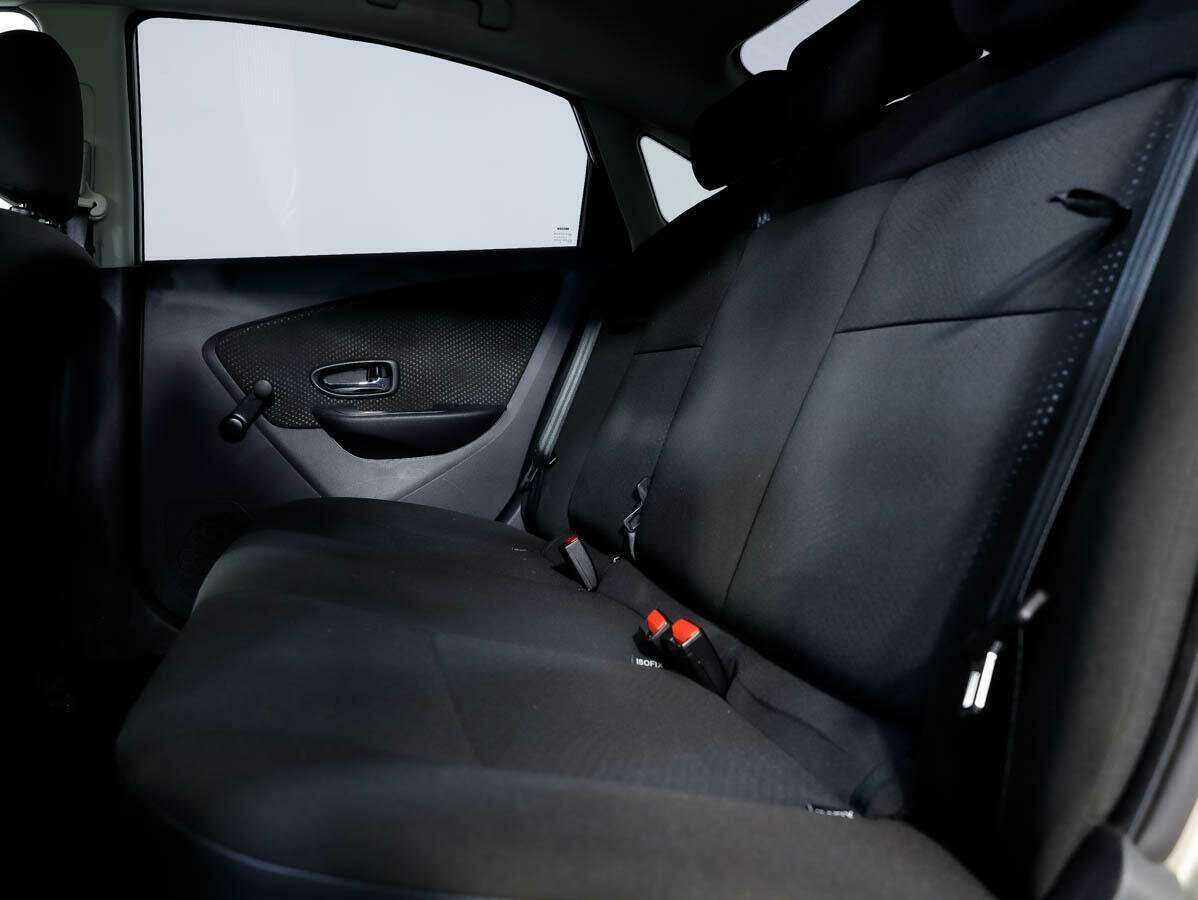 Nissan Almera с пробегом — 2017 год. Фото: #10