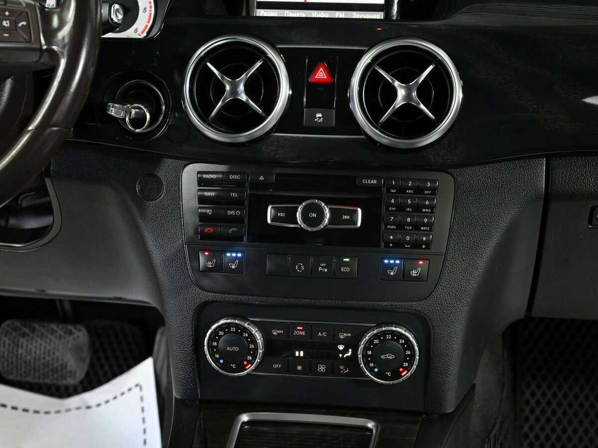 Mercedes-Benz GLK-Класс с пробегом — 2014 год. Фото: #11