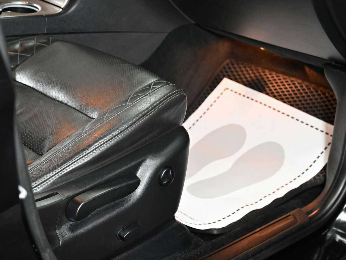 Jeep Grand Cherokee с пробегом — 2013 год. Фото: #12