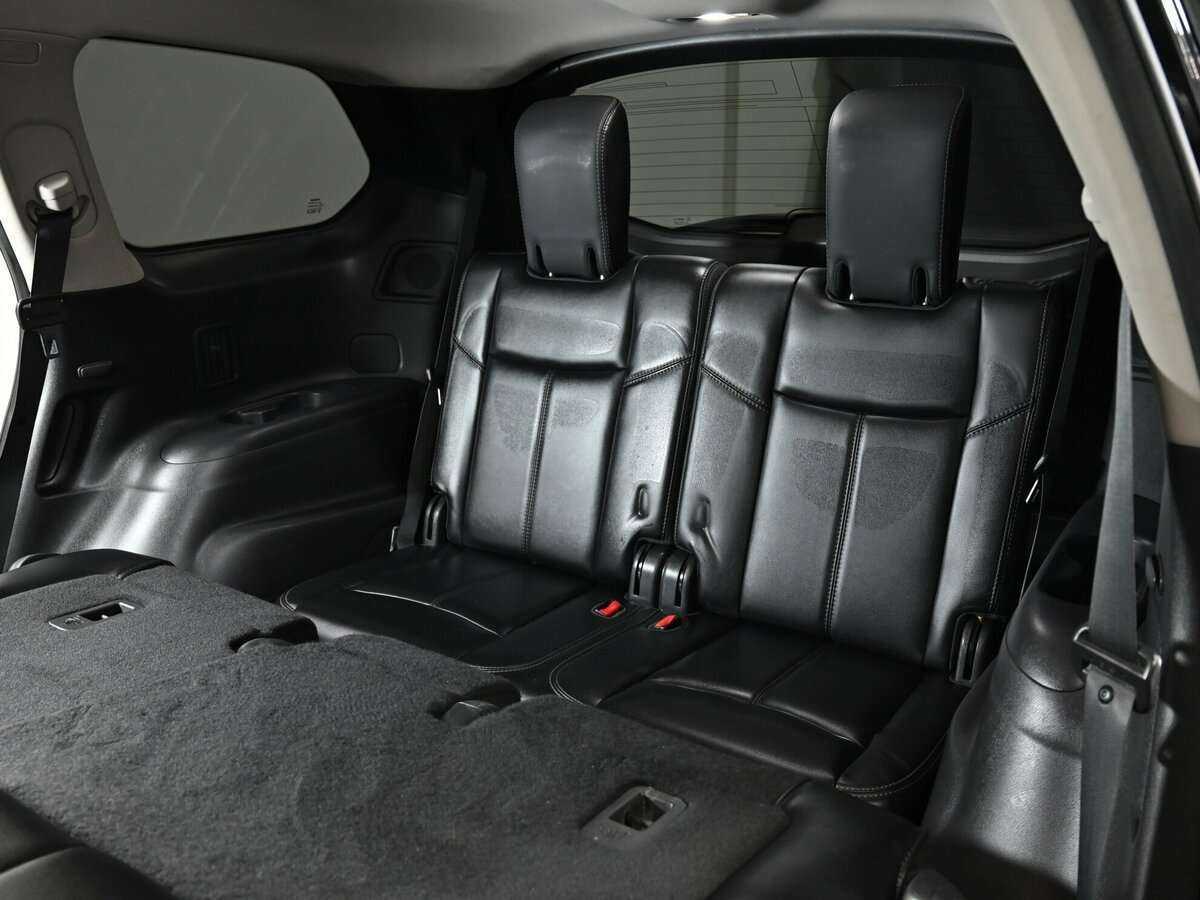 Nissan Pathfinder с пробегом — 2015 год. Фото: #7