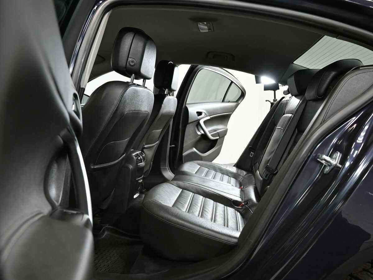 Opel Insignia с пробегом — 2013 год. Фото: #14