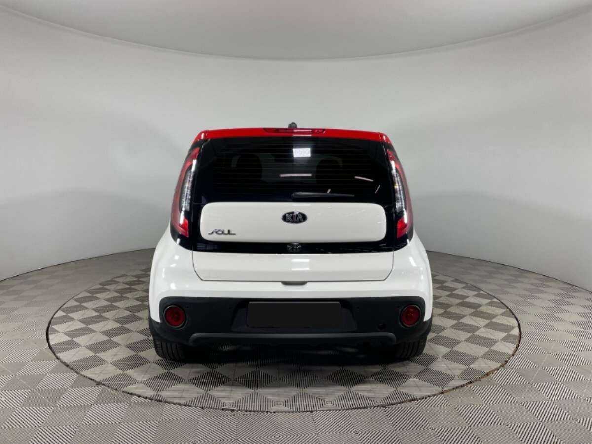 Kia Soul с пробегом — 2018 год. Фото: #5
