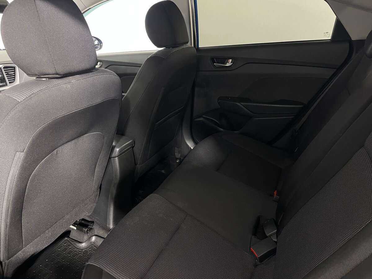 Hyundai Solaris с пробегом — 2017 год. Фото: #19