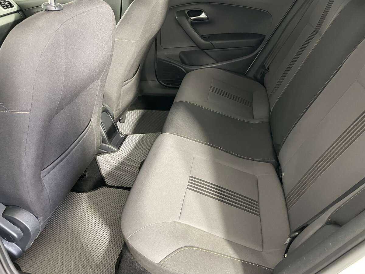 Volkswagen Polo с пробегом — 2016 год. Фото: #19