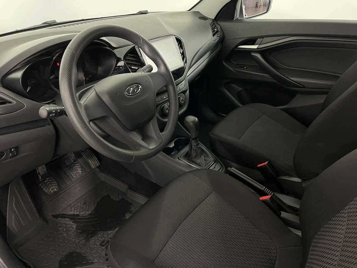 Lada (ВАЗ) Vesta с пробегом — 2021 год. Фото: #6