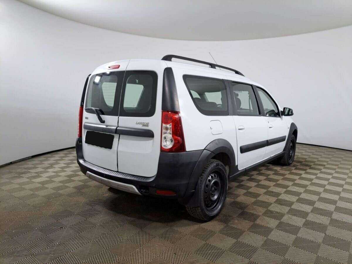 Lada (ВАЗ) Largus с пробегом — 2019 год. Фото: #4