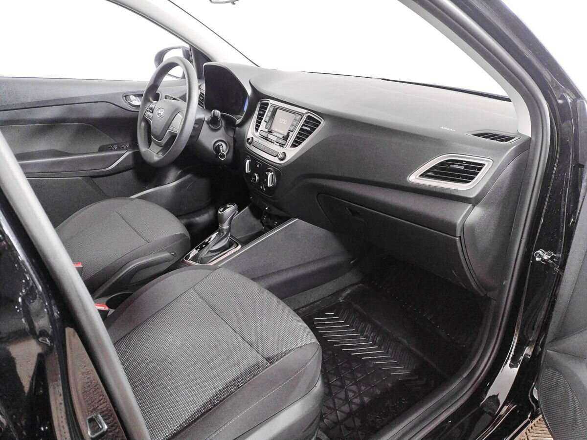 Hyundai Solaris с пробегом — 2021 год. Фото: #7