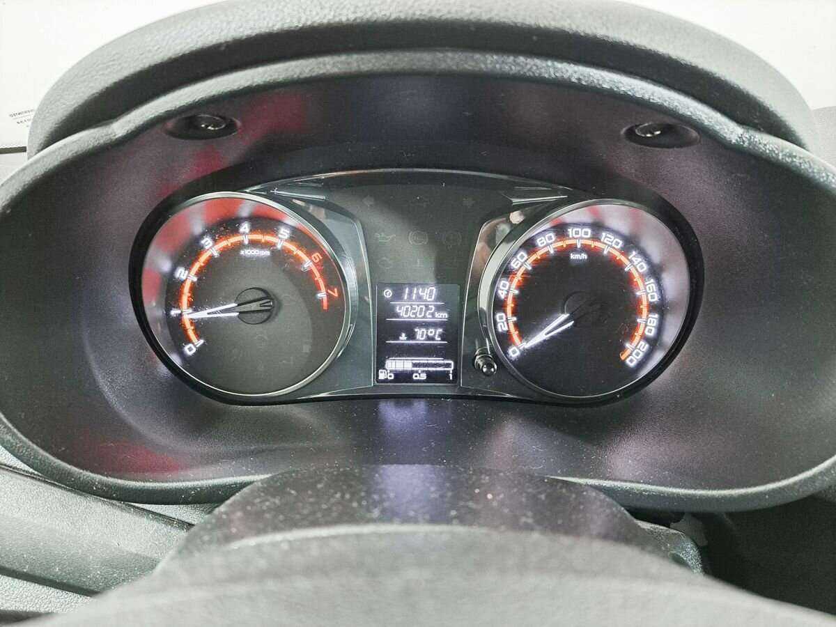 Lada (ВАЗ) Granta с пробегом — 2019 год. Фото: #7