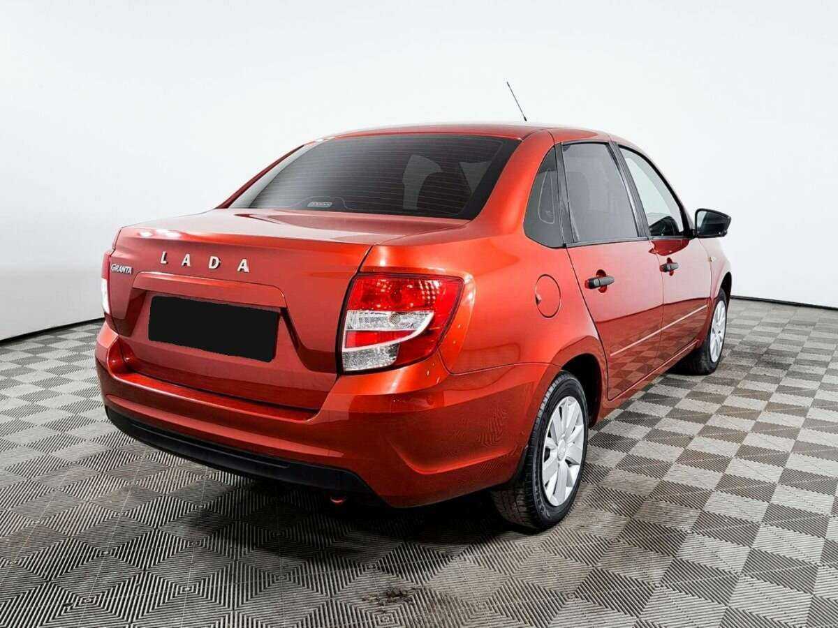Lada (ВАЗ) Granta с пробегом — 2019 год. Фото: #4