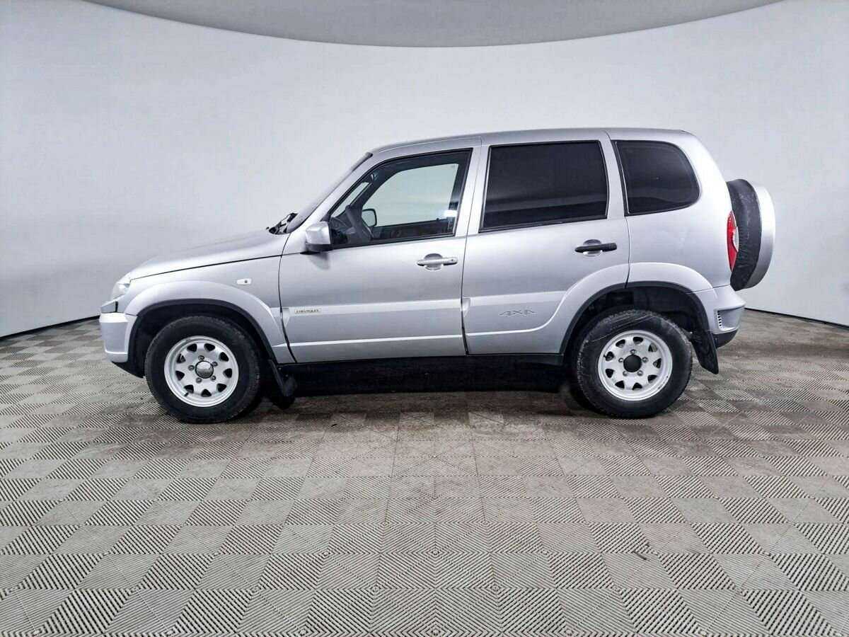 Chevrolet Niva с пробегом — 2016 год. Фото: #7