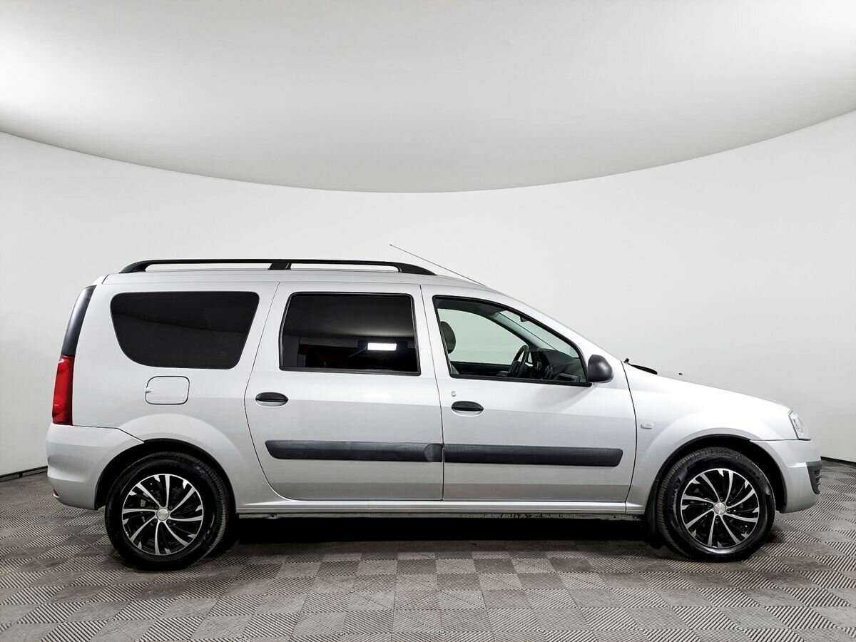 Lada (ВАЗ) Largus с пробегом — 2019 год. Фото: #3