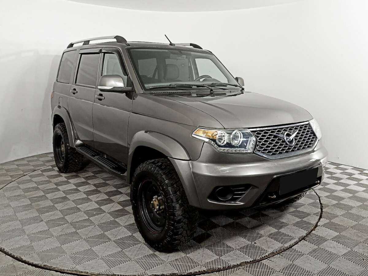 УАЗ Patriot с пробегом — 2016 год. Фото: #2