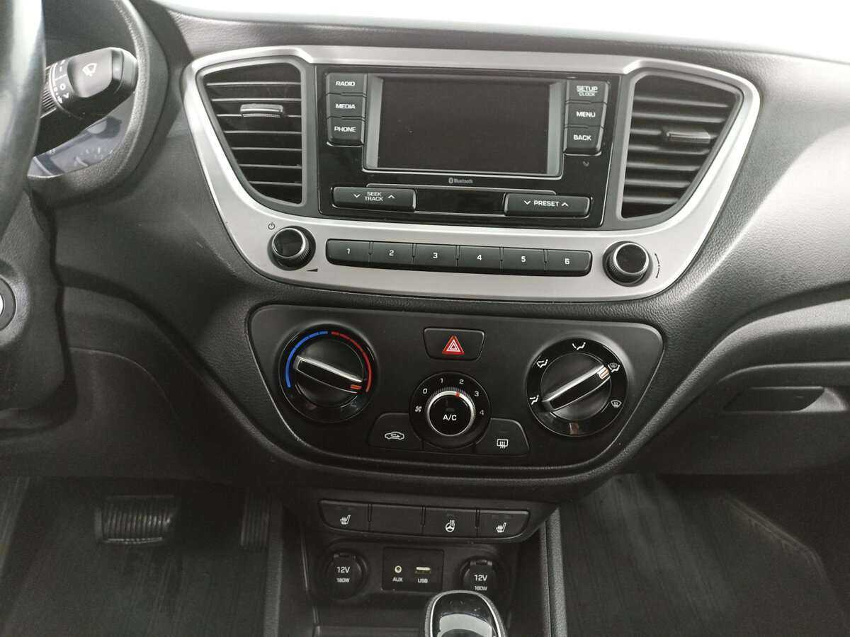 Hyundai Solaris с пробегом — 2018 год. Фото: #12