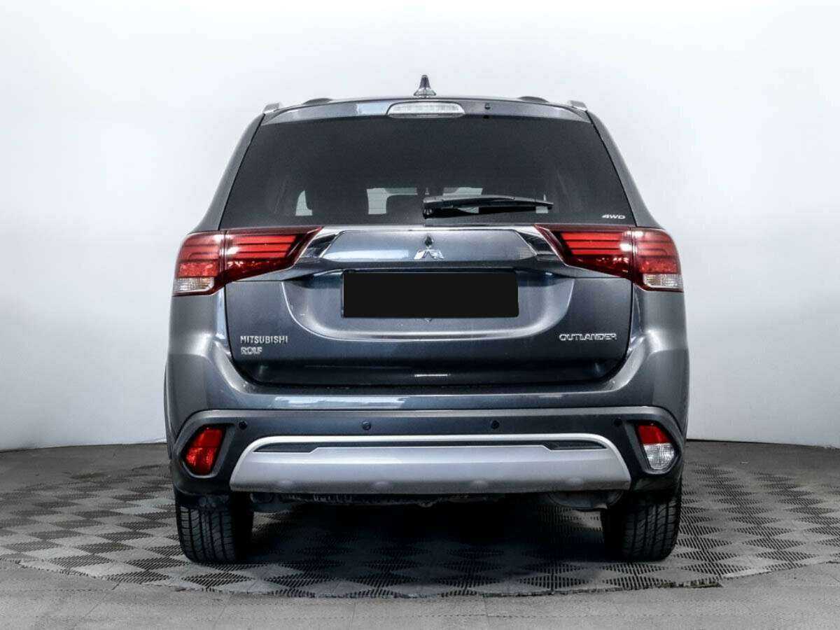 Mitsubishi Outlander с пробегом — 2019 год. Фото: #4