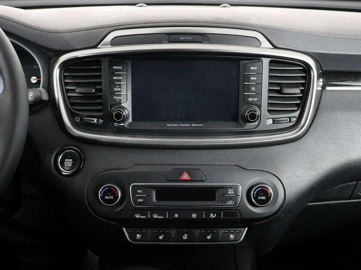 Kia Sorento с пробегом — 2018 год. Фото: #11